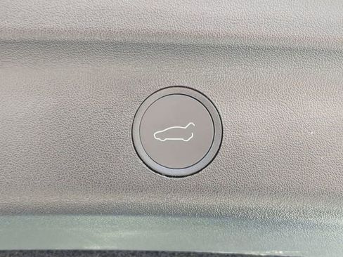 Used 2023 Tesla Model Y Long Range image 15