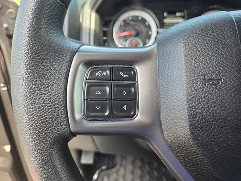 Used 2024 RAM 1500 Classic SLT AWD/4WD image 32