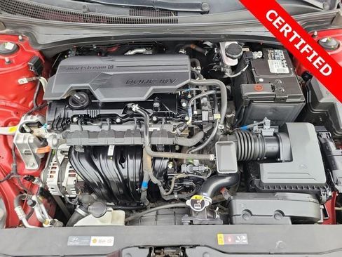 Certified 2023 Hyundai Elantra SEL w/ Preferred Accessory Package image 23