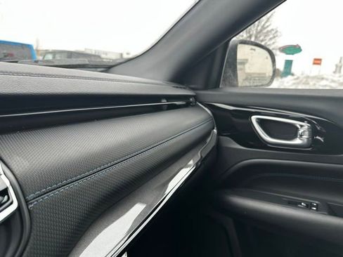 New 2026 Jeep Compass Latitude image 24