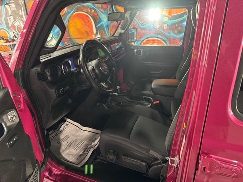 Used 2021 Jeep Wrangler Unlimited Sport AWD/4WD image 10