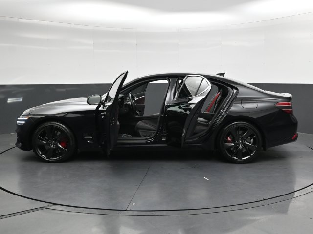 Used 2022 Genesis G70 3.3T w/ Sport Prestige Package AWD/4WD image 40