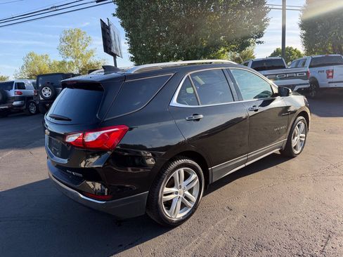 Used 2018 Chevrolet Equinox Premier AWD/4WD image 3