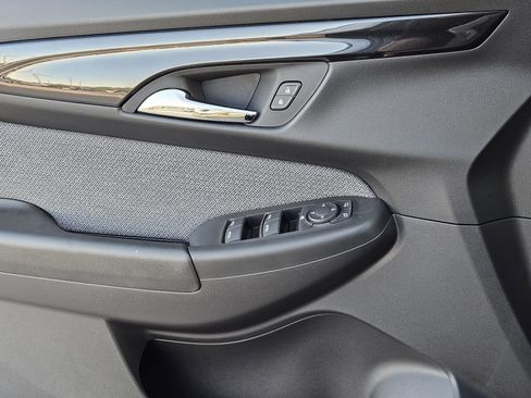 New 2026 Chevrolet TrailBlazer LT w/ LT Cold Weather Package FWD image 24