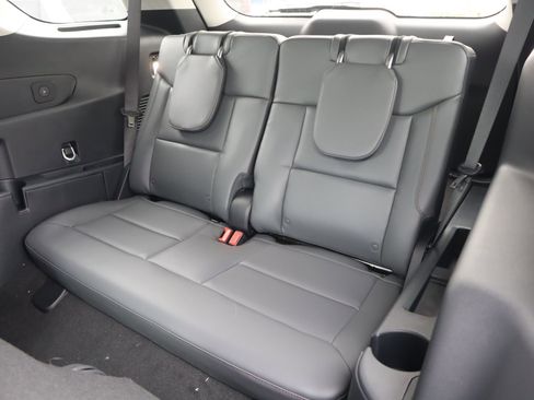 New 2026 Ford Explorer Active w/ Active Comfort Package AWD/4WD image 14