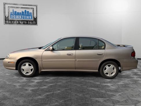 Used 2000 Chevrolet Malibu LS w/ Preferred Equipment Group 1 FWD image 5
