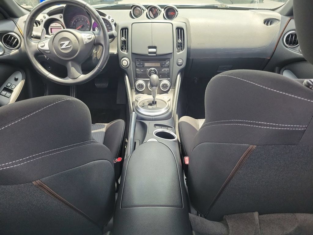 Used 2011 Nissan 370Z Coupe w/ Sport Pkg RWD image 17
