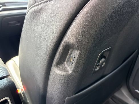Used 2023 Kia Sportage EX FWD image 13