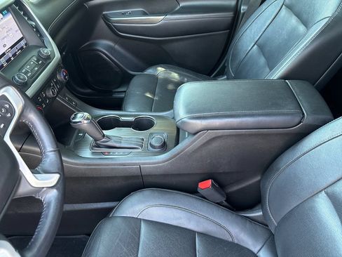Used 2018 GMC Acadia SLT FWD image 28