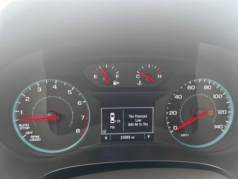 Certified 2025 Chevrolet Malibu LT image 10