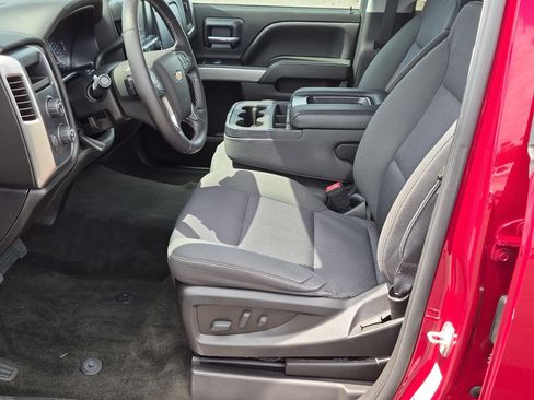 Used 2018 Chevrolet Silverado 1500 LT w/ All Star Edition AWD/4WD image 17