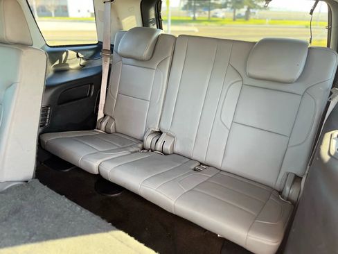 Used 2015 Chevrolet Tahoe LT w/ Luxury Package image 13