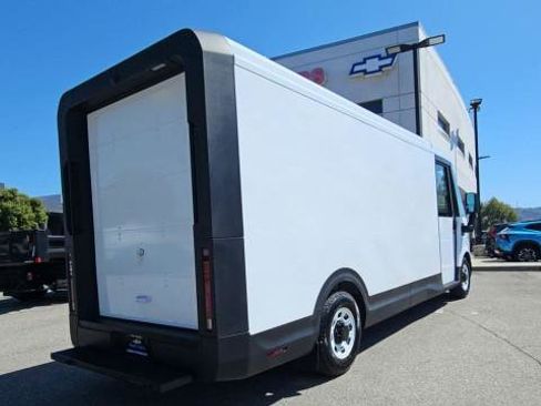 New 2025 Chevrolet Brightdrop 600 FWD image 8