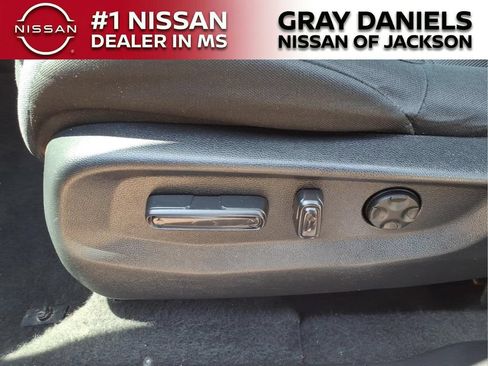 Used 2021 Honda CR-V EX image 12
