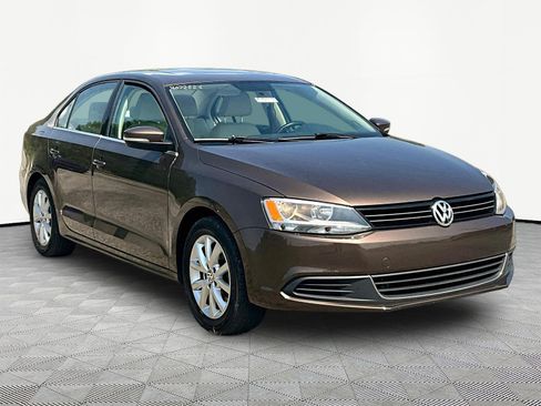Used 2014 Volkswagen Jetta SE FWD image 9