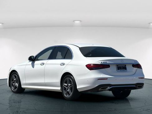 Certified 2022 Mercedes-Benz E 350 4MATIC Sedan image 5