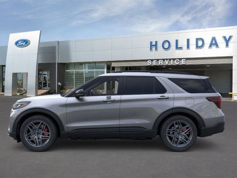 New 2026 Ford Explorer ST-Line w/ ST-Line Street Pack RWD image 3