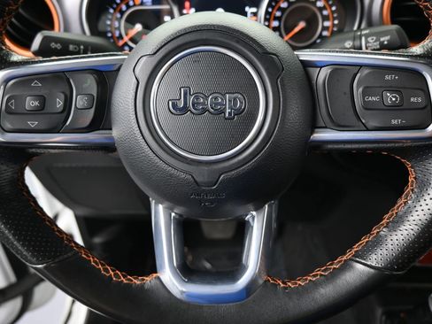 Used 2023 Jeep Gladiator Mojave image 29