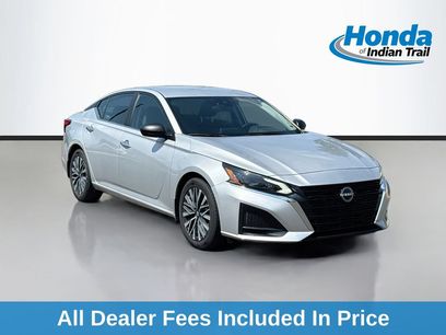 Used 2024 Nissan Altima 2.5 SV