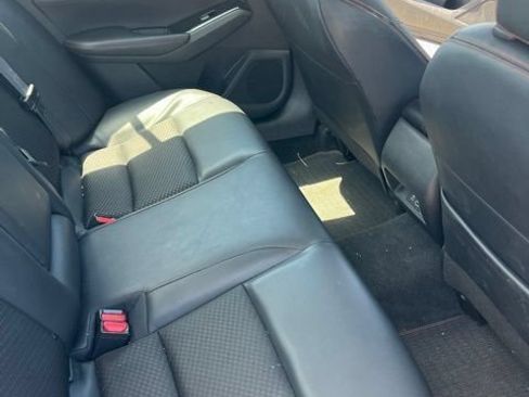 Used 2024 Nissan Altima 2.5 SR FWD image 12