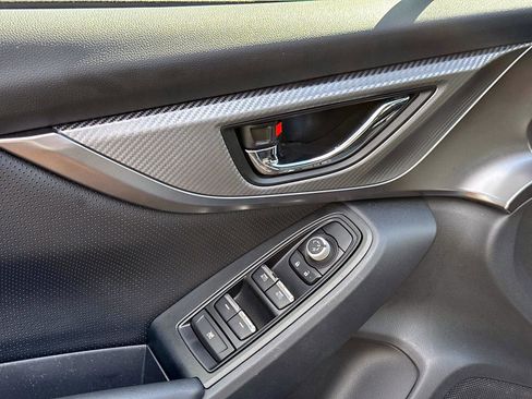 Used 2023 Subaru Crosstrek 2.5i Limited image 15