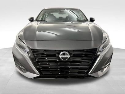 Used 2025 Nissan Altima 2.5 SV