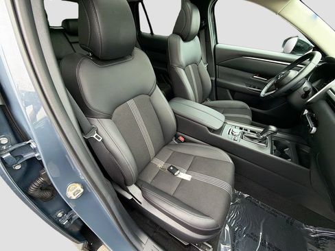 Used 2025 MAZDA CX-50 AWD 2.5 S w/ Premium Package image 31