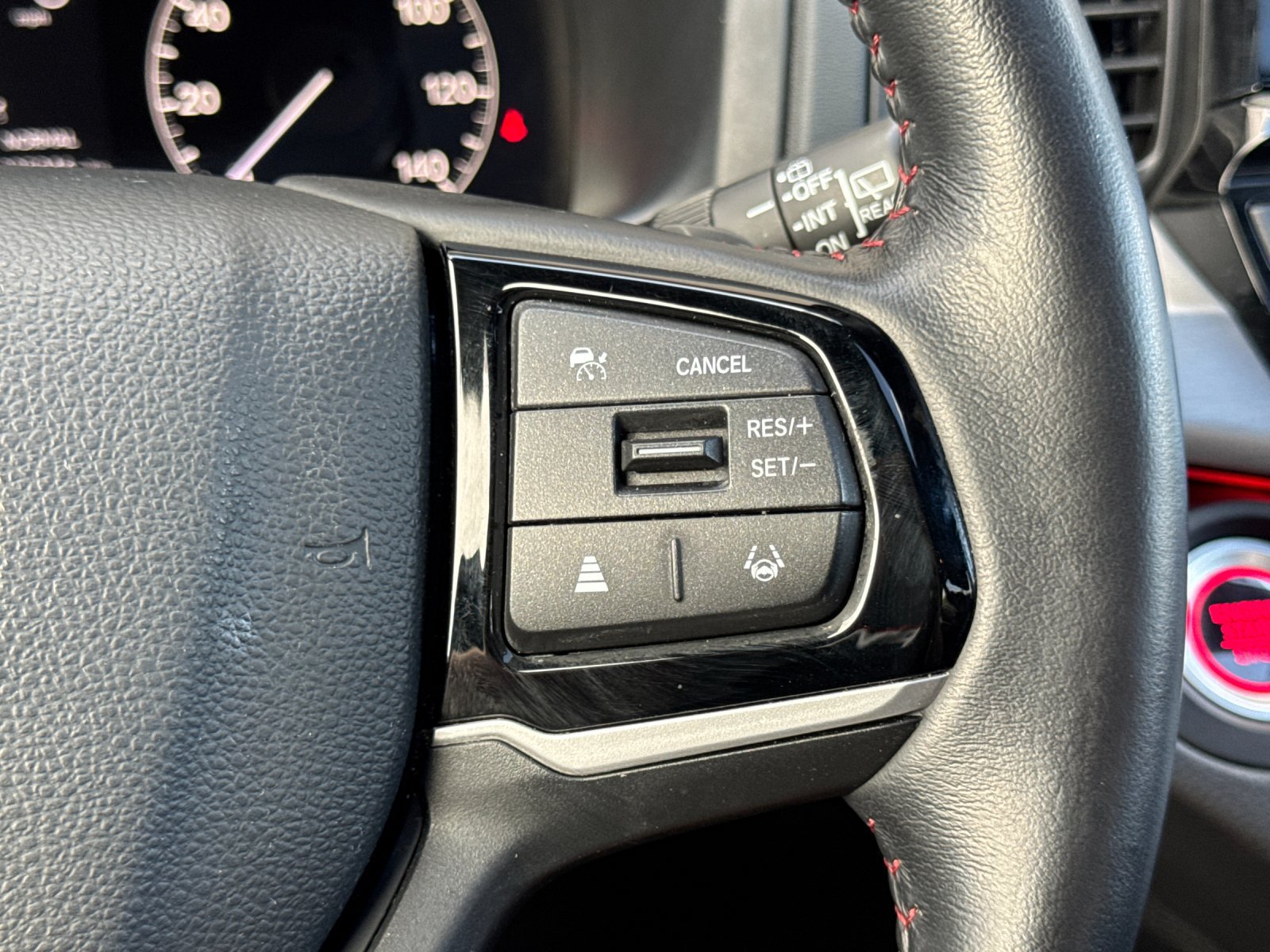 Used 2025 Honda Odyssey Sport-L image 31
