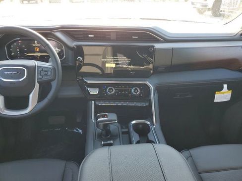 New 2026 GMC Sierra 1500 Denali w/ Denali Reserve Package image 15