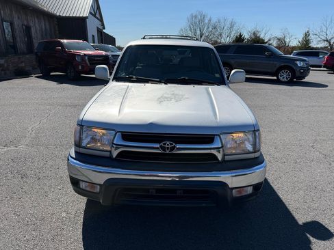 Used 2002 Toyota 4Runner SR5 image 10