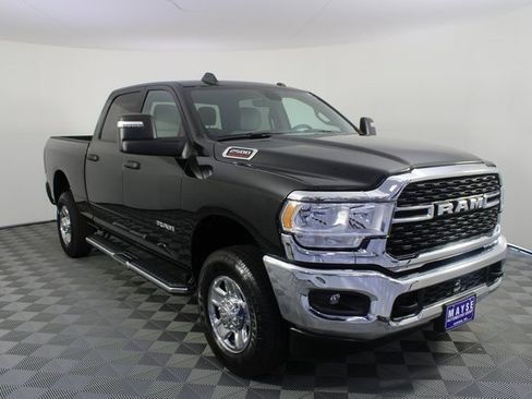 Used 2024 RAM 2500 Big Horn w/ Bed Utility Group image 24