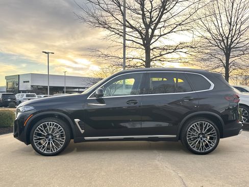 New 2026 BMW X5 xDrive40i image 2
