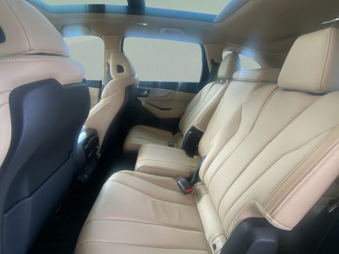 Used 2024 Acura MDX SH-AWD w/ Technology Package image 27