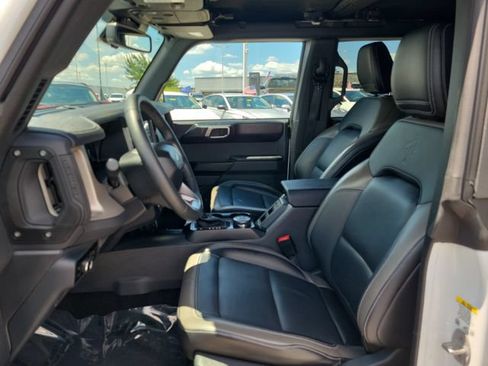 Certified 2025 Ford Bronco Outer Banks AWD/4WD image 19