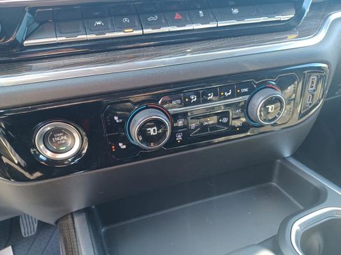 Used 2024 Chevrolet Silverado 1500 RST w/ Redline Edition image 12