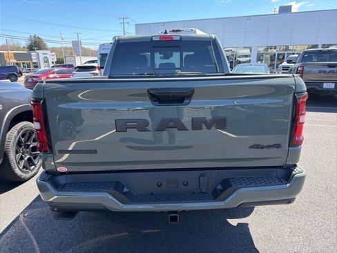 New 2026 RAM 1500 4x4 Crew Cab image 4
