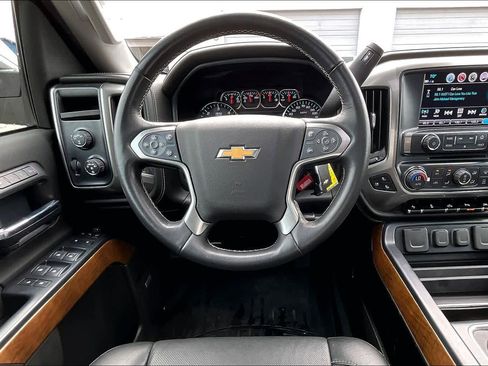 Used 2018 Chevrolet Silverado 1500 LTZ w/ Texas Edition image 7