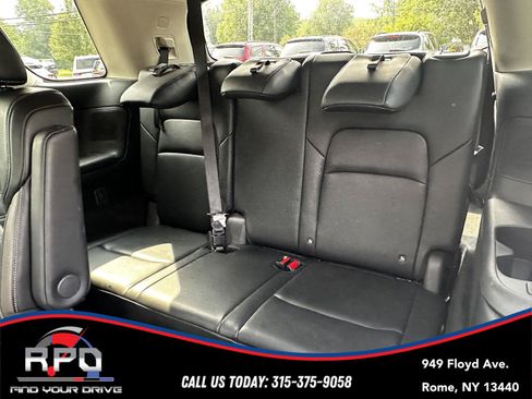 Used 2023 Nissan Pathfinder Platinum AWD/4WD image 32