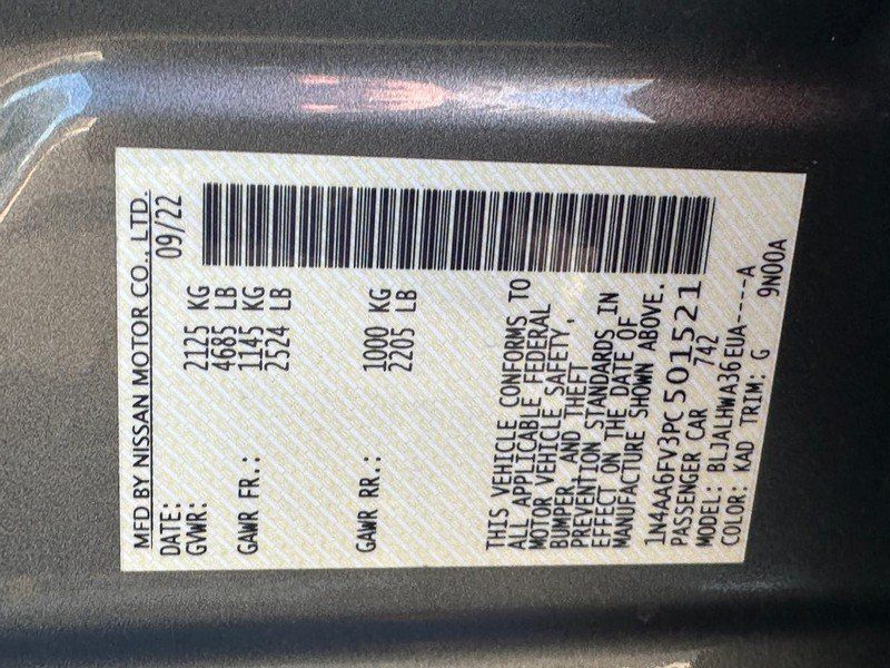Used 2023 Nissan Maxima Platinum w/ Sport Mat Group FWD image 26