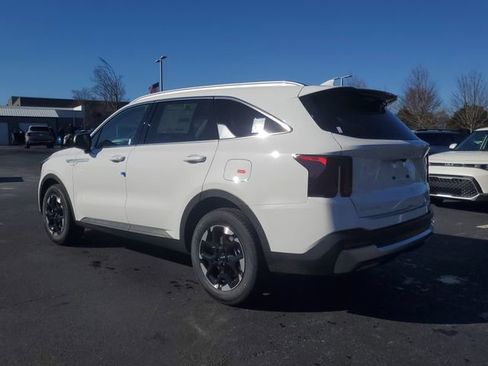 New 2026 Kia Sorento S w/ S Panoramic Sunroof Package image 6