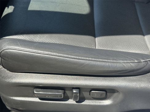 Used 2023 Honda Ridgeline RTL-E image 13