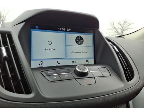 Certified 2018 Ford Escape SE w/ SE Sync 3 Package image 18