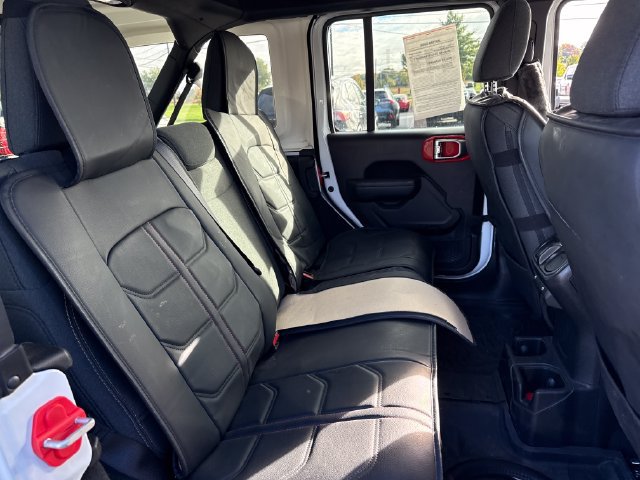 Used 2024 Jeep Wrangler Unlimited Sport AWD/4WD image 14