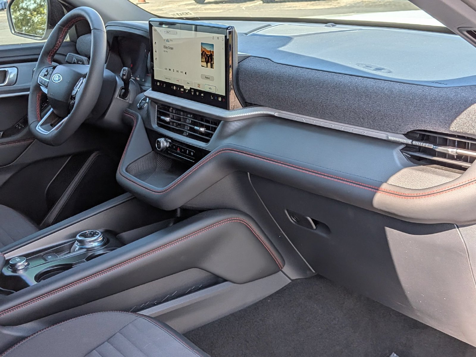 New 2026 Ford Explorer ST-Line w/ ST-Line Street Pack RWD image 27