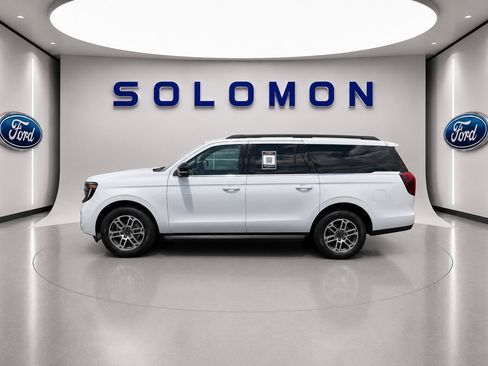 Certified 2025 Ford Expedition Max Active AWD/4WD image 8