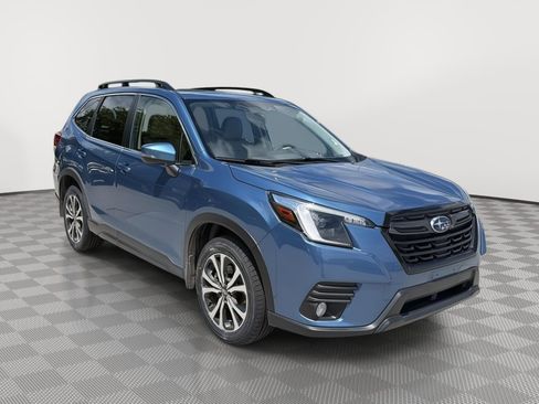 Certified 2023 Subaru Forester Limited AWD/4WD image 1