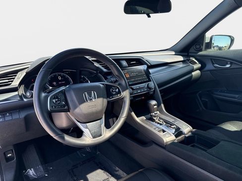 Used 2020 Honda Civic EX image 15