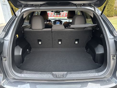 Used 2024 Subaru Crosstrek 2.0i Premium image 5
