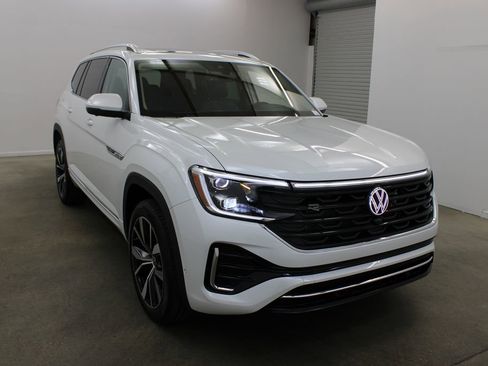 New 2026 Volkswagen Atlas SEL Premium R-Line AWD/4WD image 6