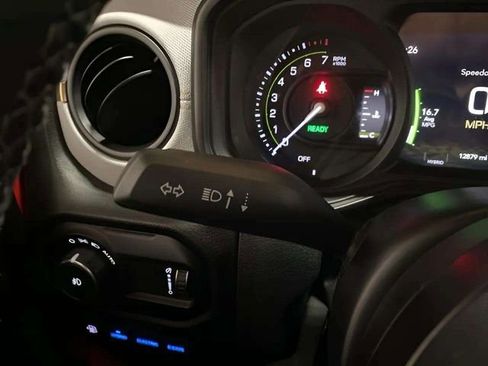 Used 2025 Jeep Wrangler Unlimited Sport S 4xe image 29